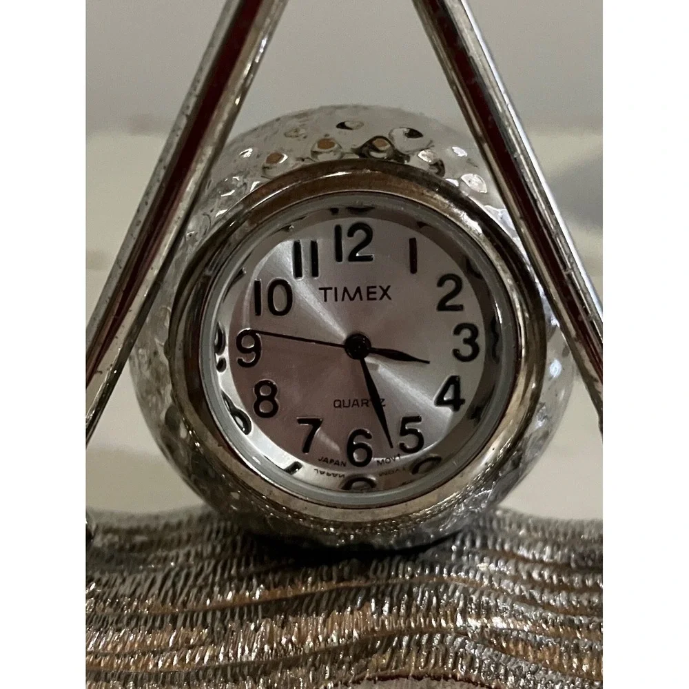 Timex Desk Clock Golf Ball And Clubs, Vintage